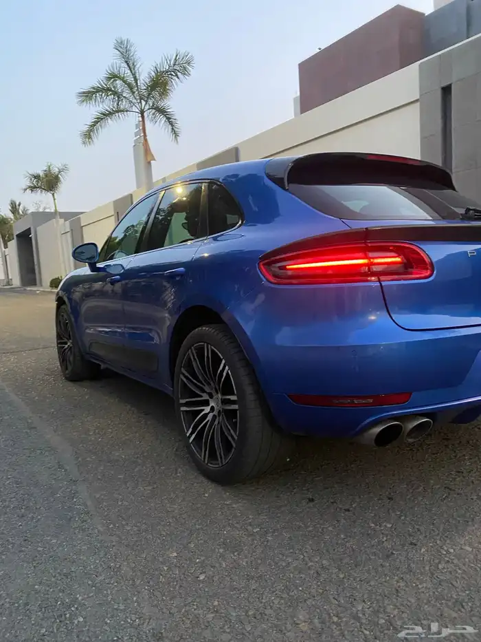 للبيع بورش مكان اس 3