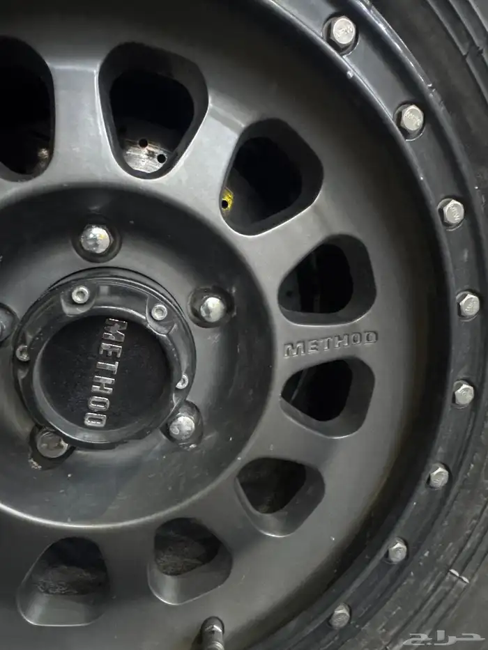 4 جنوط ميثود مقاس 17 مع 4 كفرات حجري 17 2