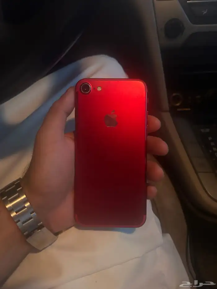 جوال ايفون 7 شاشه خربانه له 5 سنوات ف الدرج 0