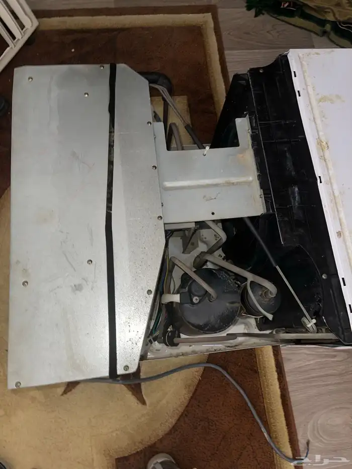 للبيع مكيف حار بارد شبه جديد 8