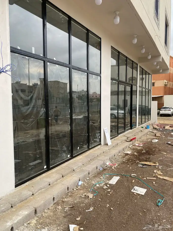زجاج دربزين ومحلات تجاريه 14