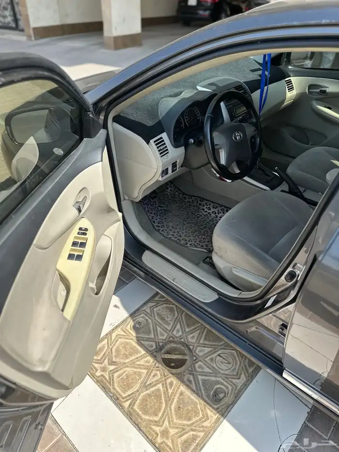 كورولا 2012 نظيف 9