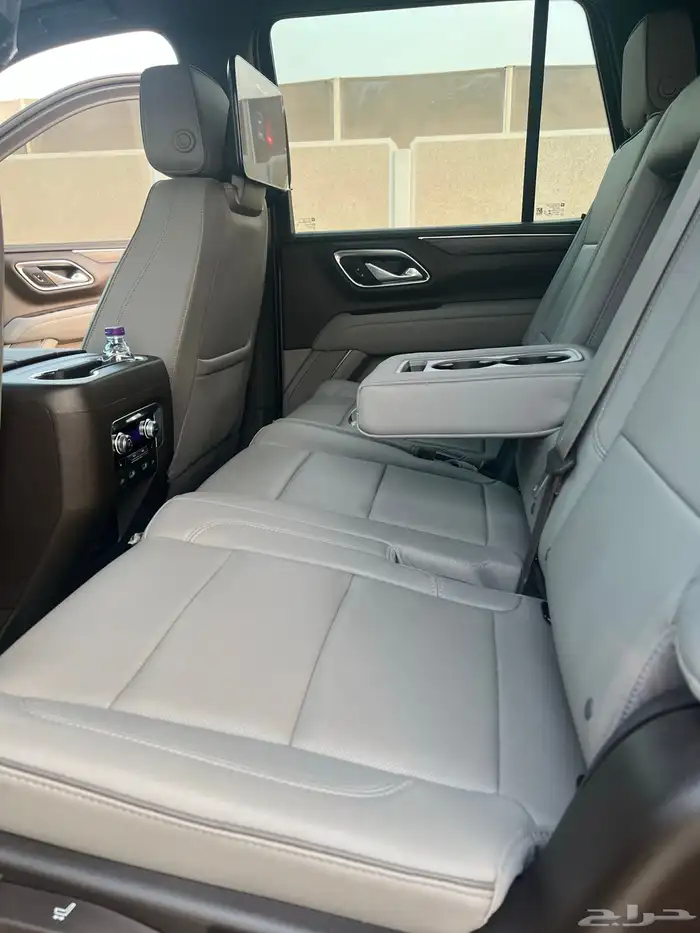 يوكن 2023 SLTبدون دبل 4