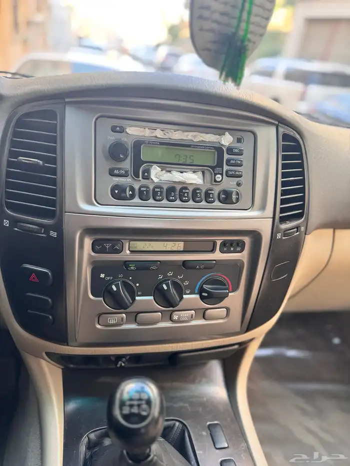 لاندكروزر 2005 10