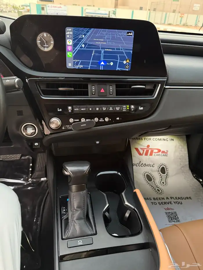 لكزس ES250 AA 2023 نظيف وكالة 18