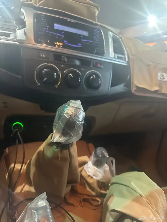 للبيع فور شنر 2014 دبل 4 سندر قير عادي شرط وكالة 12