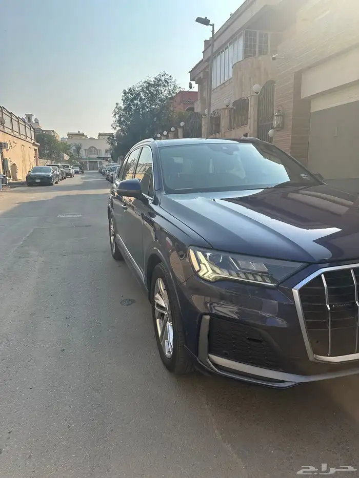 Audi Q7 2021 1