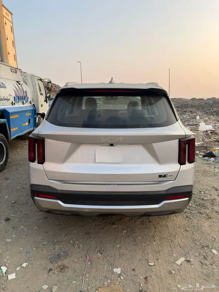 سورنتو 2025 شبه اصفار 1