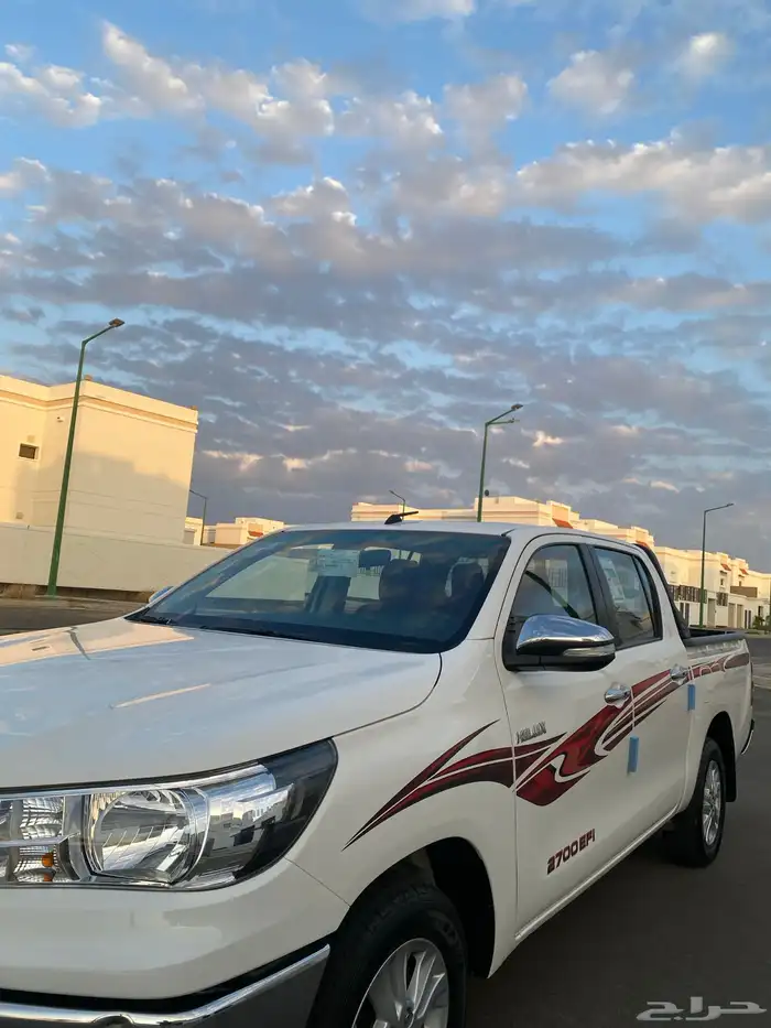 هايلوكس 2016وكاله فل كامل قير عايدي بدون دبل مخزنه ممشى 97 61