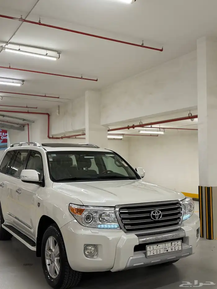 لاندكروزر موديل 2015 7