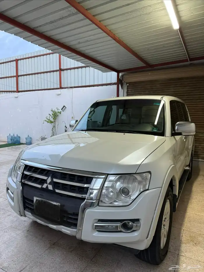 متسوبيشي باجيرو 2017 1