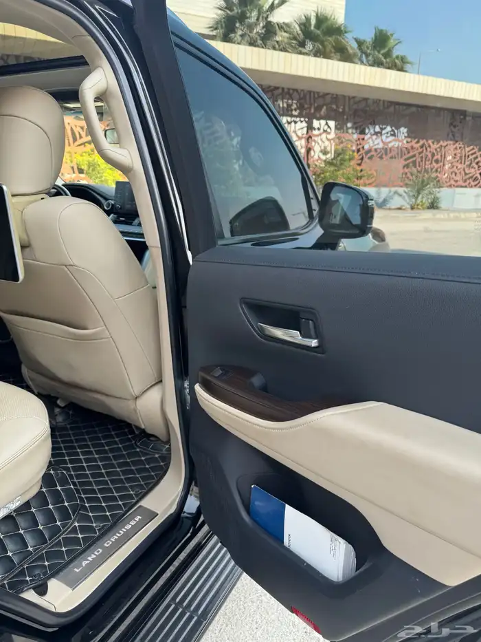 لاندكروزر 2022 بدون تيربو GXR 12