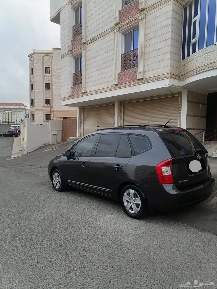 كيا كارنيز 7