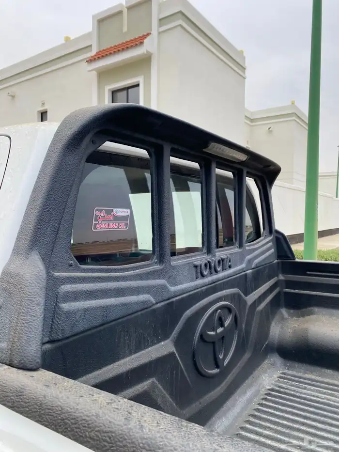 هايلوكس 2018وكاله فل كامل سعودي مخزنه ممشى 53الف بدووون دبل 50