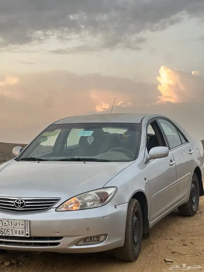 كامري 2004 نظيفة 1