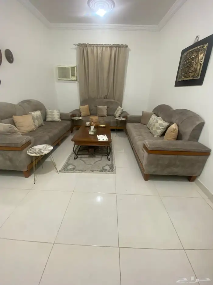 كنب للبيع 1200 نطيف جدا 0