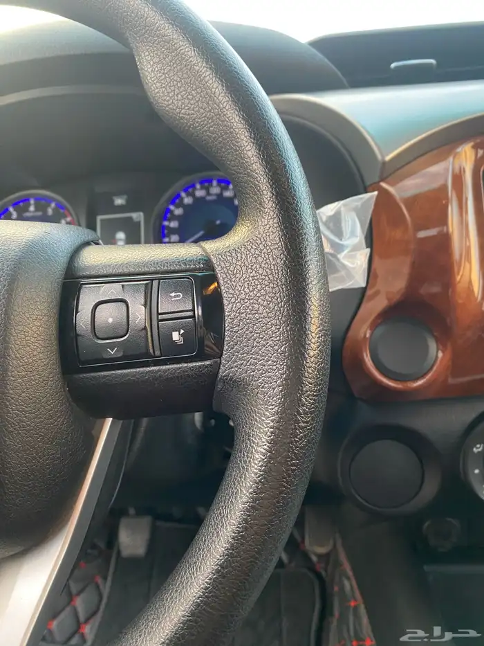 هايلوكس 2016وكاله فل كامل قير عايدي بدون دبل مخزنه ممشى 97 41