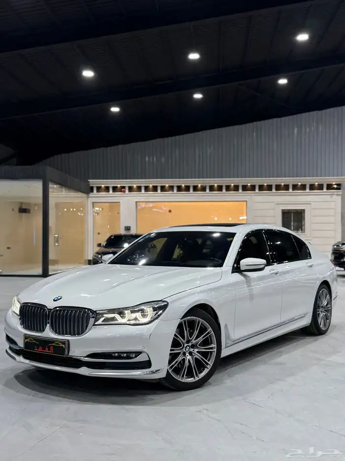 BMW قمة النظافه ممشى قليل 2017 3