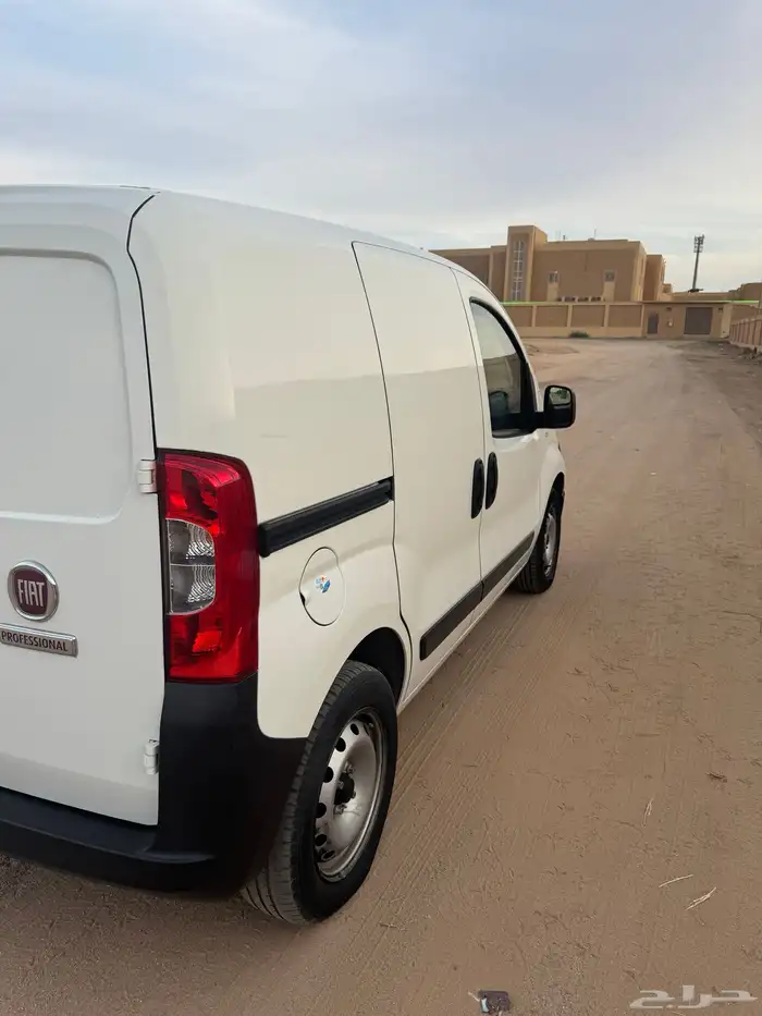 فان بضاعة فيات فيورينو 4