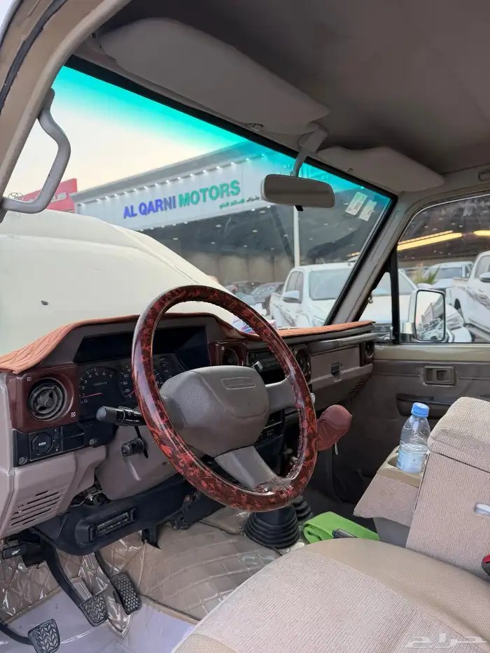 للبيع جيب شاص 2009 بدي شد بلد 5