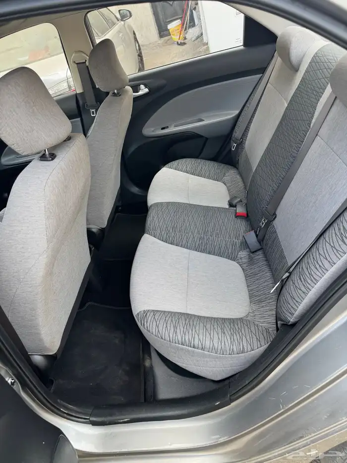 كيا بيجاس شبه جديد بدي بلد للمستخدم 8