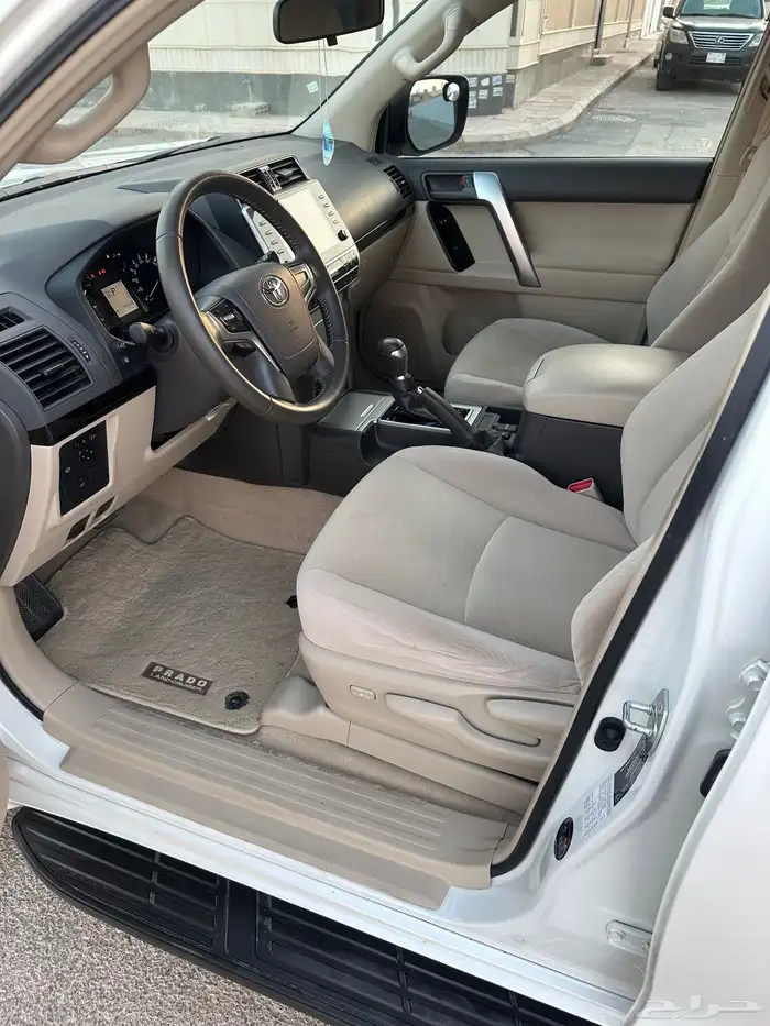 تويوتا برادو 2023 6سلندر فتحة سقف تانكي كبير فل كامل سعودي. 18