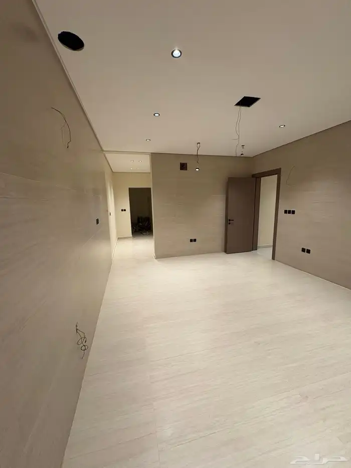 فيلا للبيع في حي الصواري 11