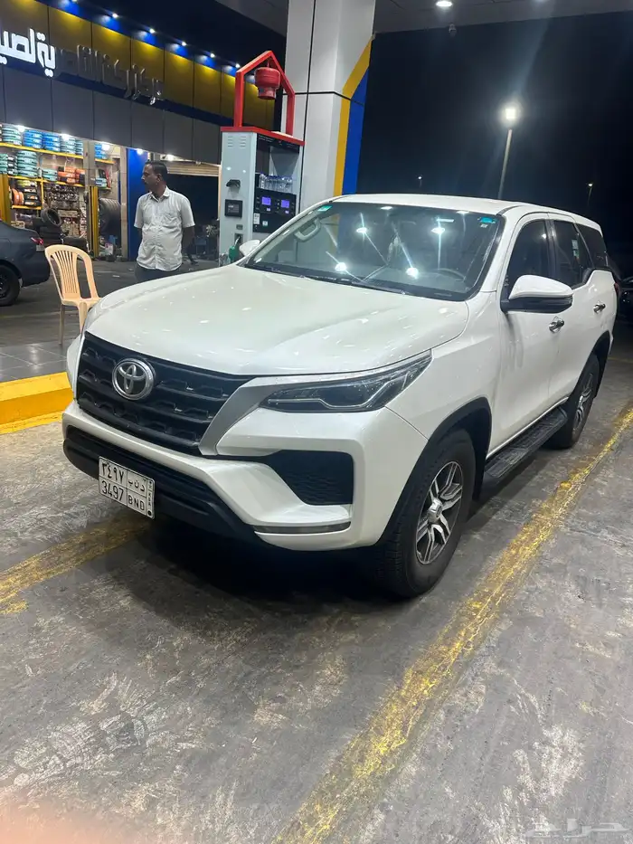 تويوتا فورتشنر2021 8