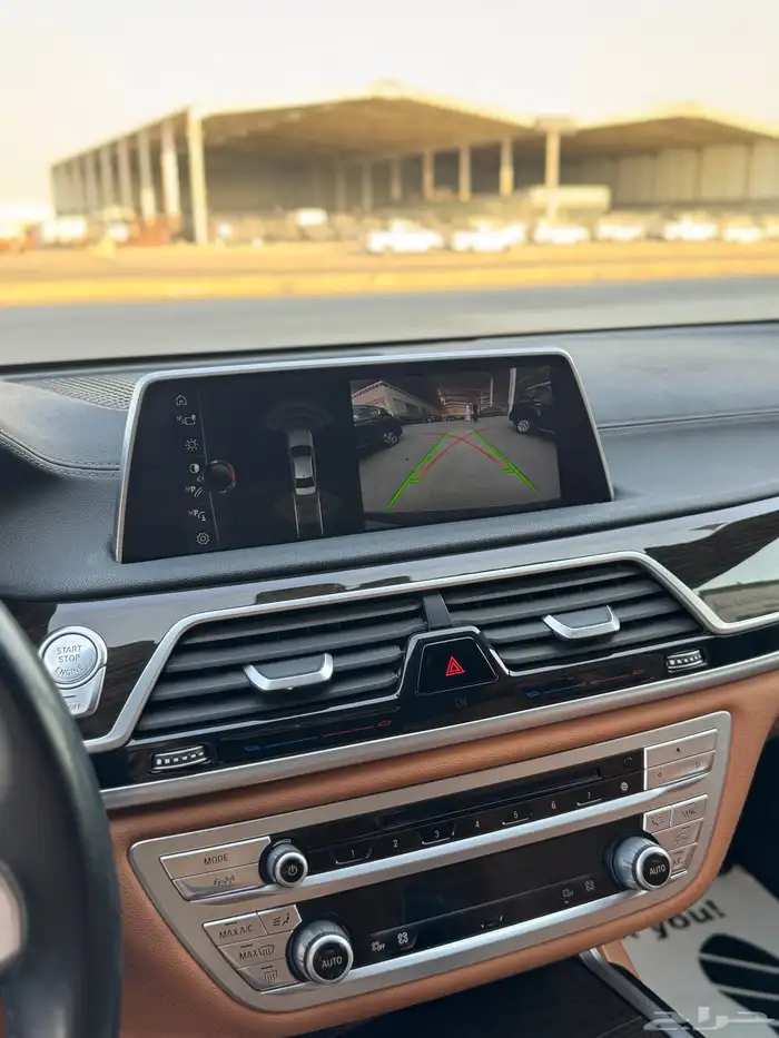 للبيع بي ام دبليو 730 - 2017 بزنس ممشي قليل جدا 14