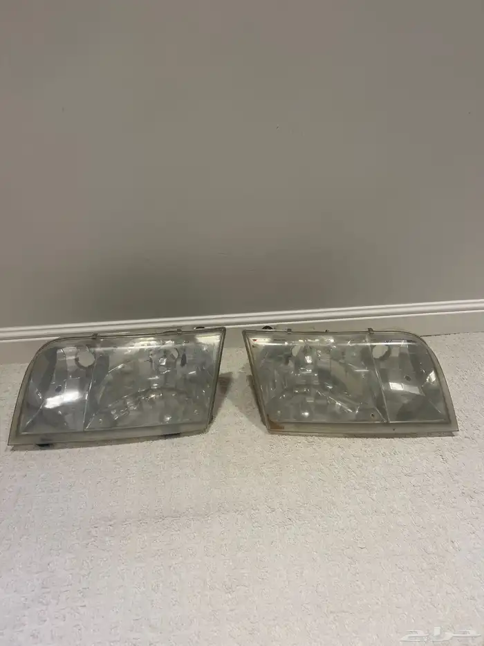 شمعات فورد فيكتوريا اصلي 0