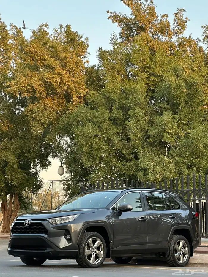 تويوتا راف فور موديل 2019 سعودي فل كامل بنزين 16