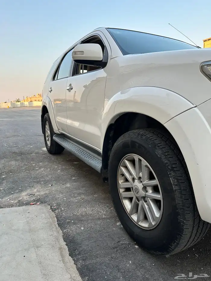 تويوتا فورتشنر 2013 6 سلندر 14