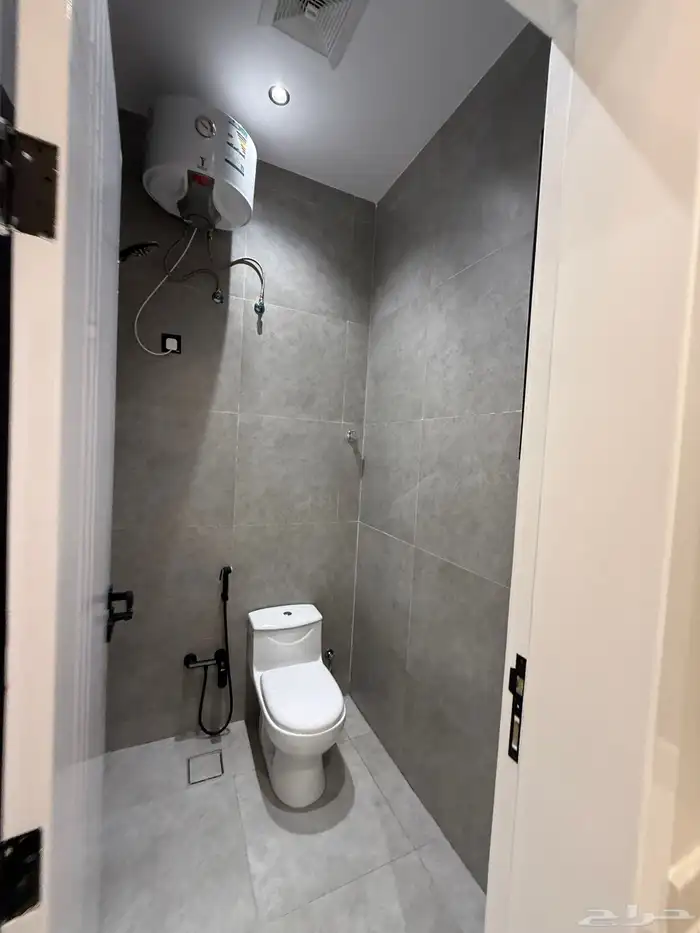 للبيع دور تمليك ارضى بحوش بالقرب من نادي ضمك والمطار 19