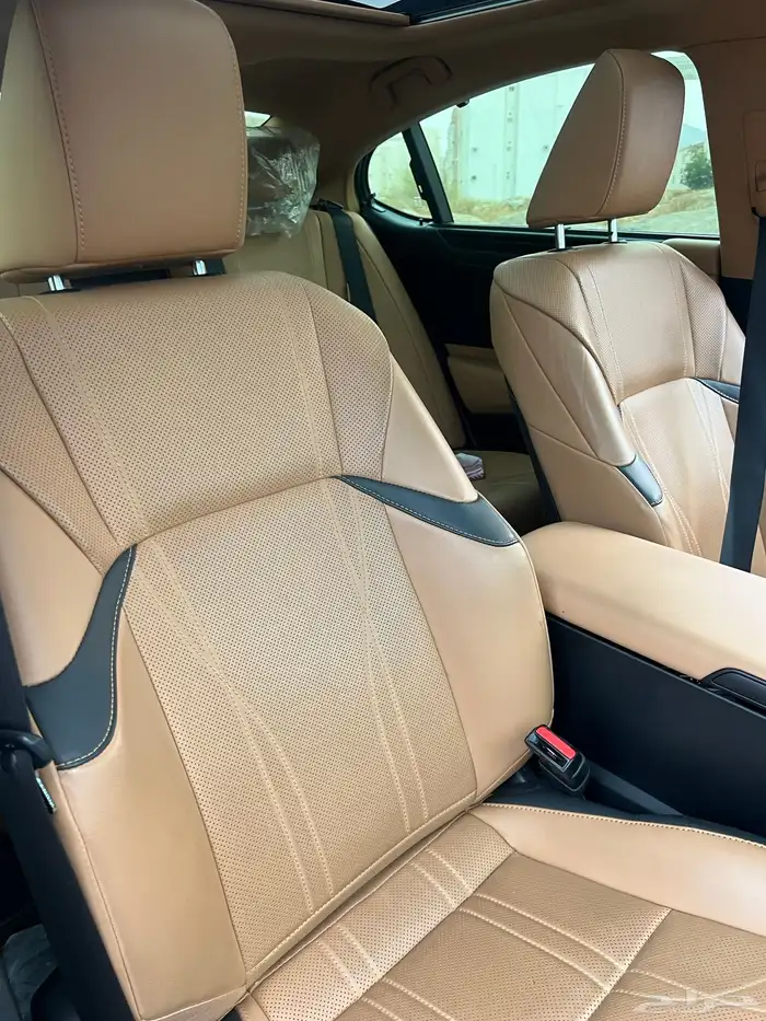 لكزز 2023 شبه الجديد 32