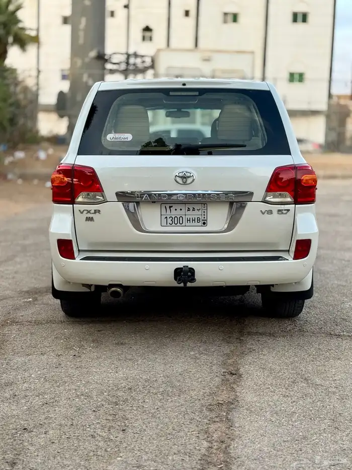 للبيع في اكس ار (VX-R) ((5.7)) 2012 ((نظيف)) 10