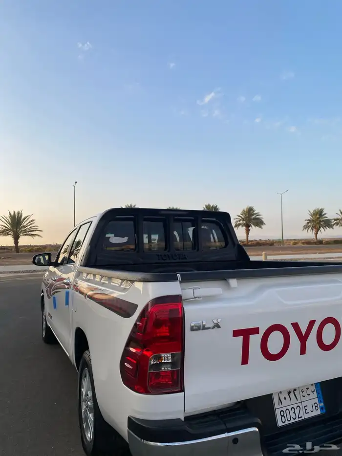 هايلوكس 2016وكاله فل كامل قير عايدي بدون دبل مخزنه ممشى 97 15