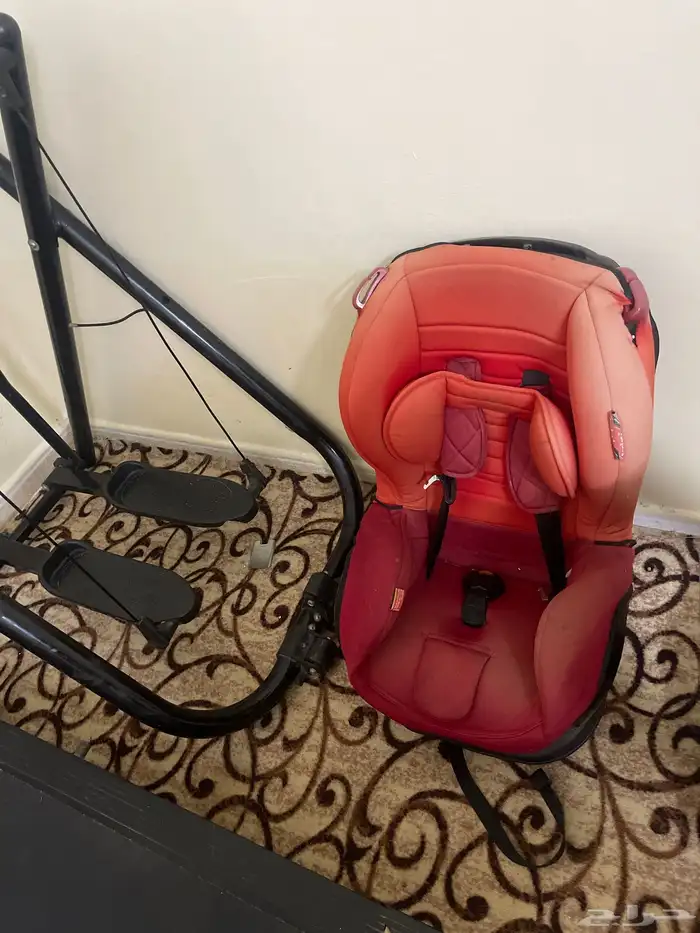 كرسي سياره وسير وغزال كلهم ب 200بيع مستعجل 0