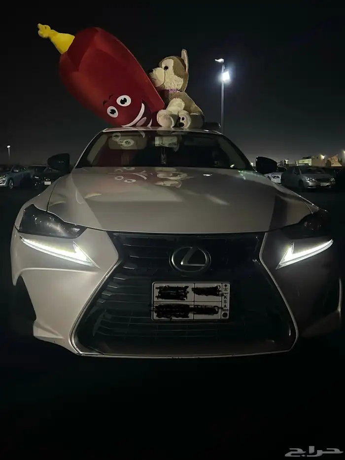 لكزس is 300 Turbo 2019 0