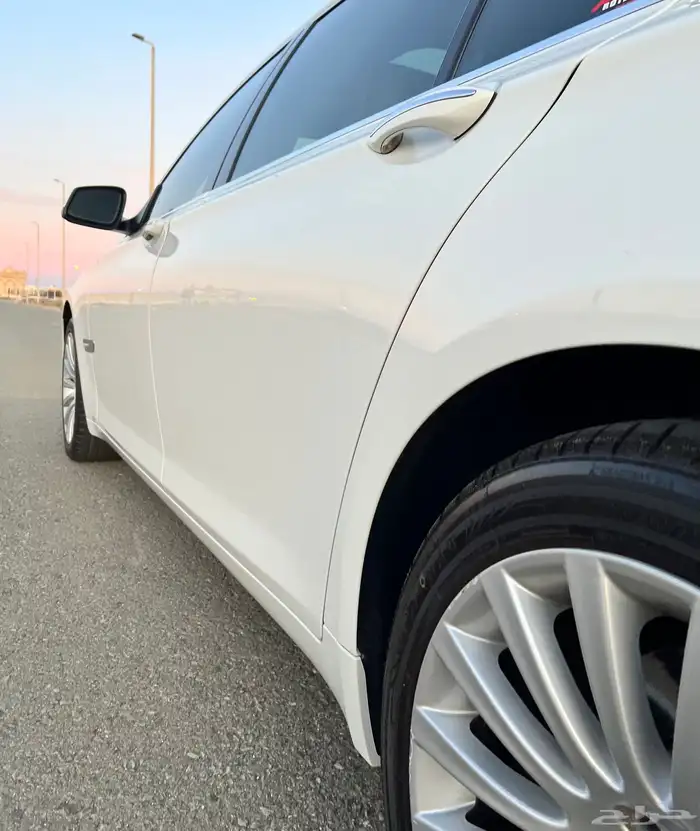 بي ام دبليو 730 نظيف جدا 20