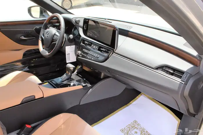 لكزس - ES350 DD - خليجي - 2025 - فل كامل 36