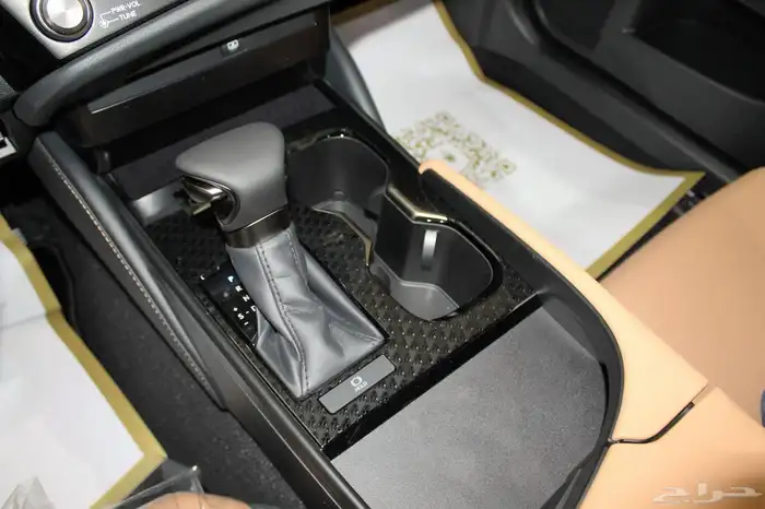 لكزس - ES250 AA-خليجي-2025-جناح-ازياق جانبيه-تشغيل عن بعد 24