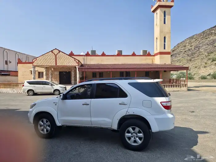 تويوتا جيب فورتشنر 1