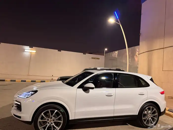 بورش كايين 20