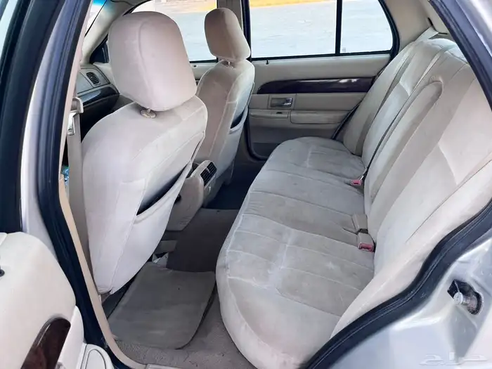 للبيع فورد ماركيز نظيف 2008 5