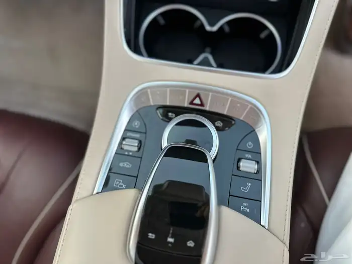 مرسيدس S560 مواصفات مايباخ 6 ازرار 33