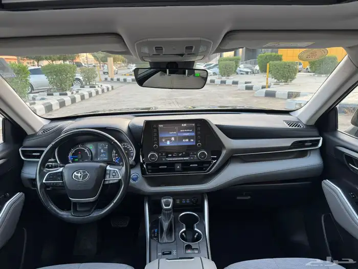 تويوتا هايلاندر 2022 GLE 13