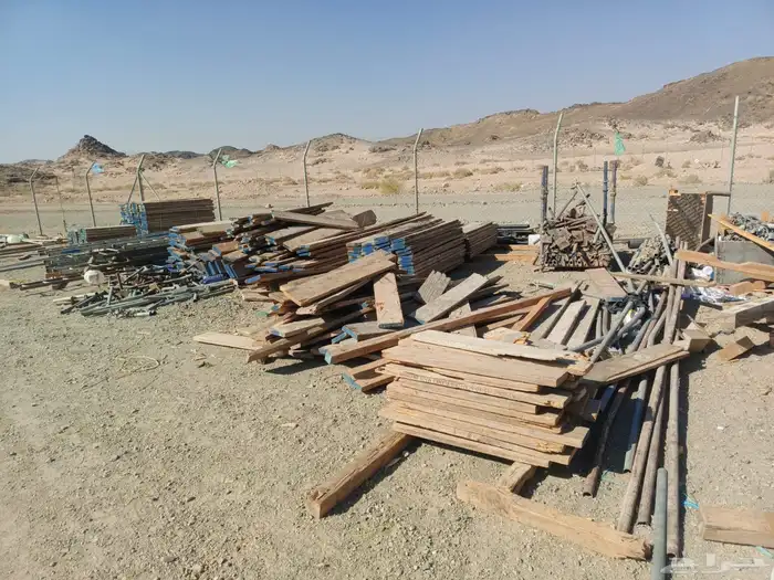 كرفانات للبيع  كونتيرنات  كيابل  سقالات  حديد   لوحة كهرباء 43