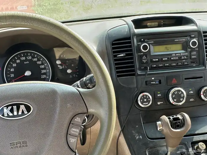 كيا كرنفال 2015 6