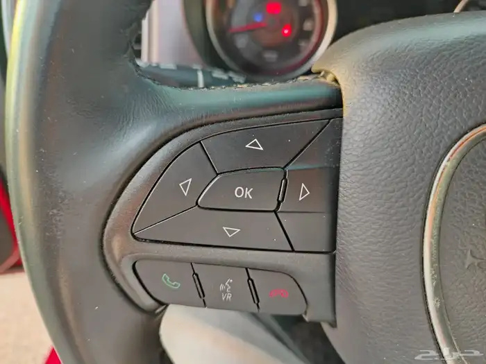 دودج تشارجر 2016 ممشى قليل بودي وكالة نظيفة جدا للبيع 17