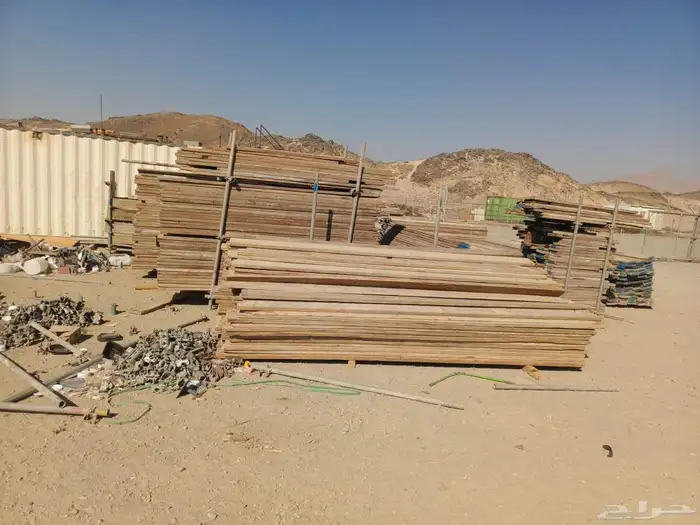 كرفانات للبيع  كونتيرنات  كيابل  سقالات  حديد   لوحة كهرباء 25